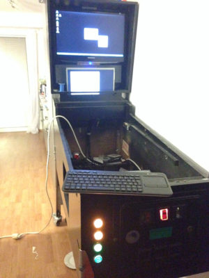 cab5 300x400 - DIY Arcade Teil 2 - Der echt unechte Flipper